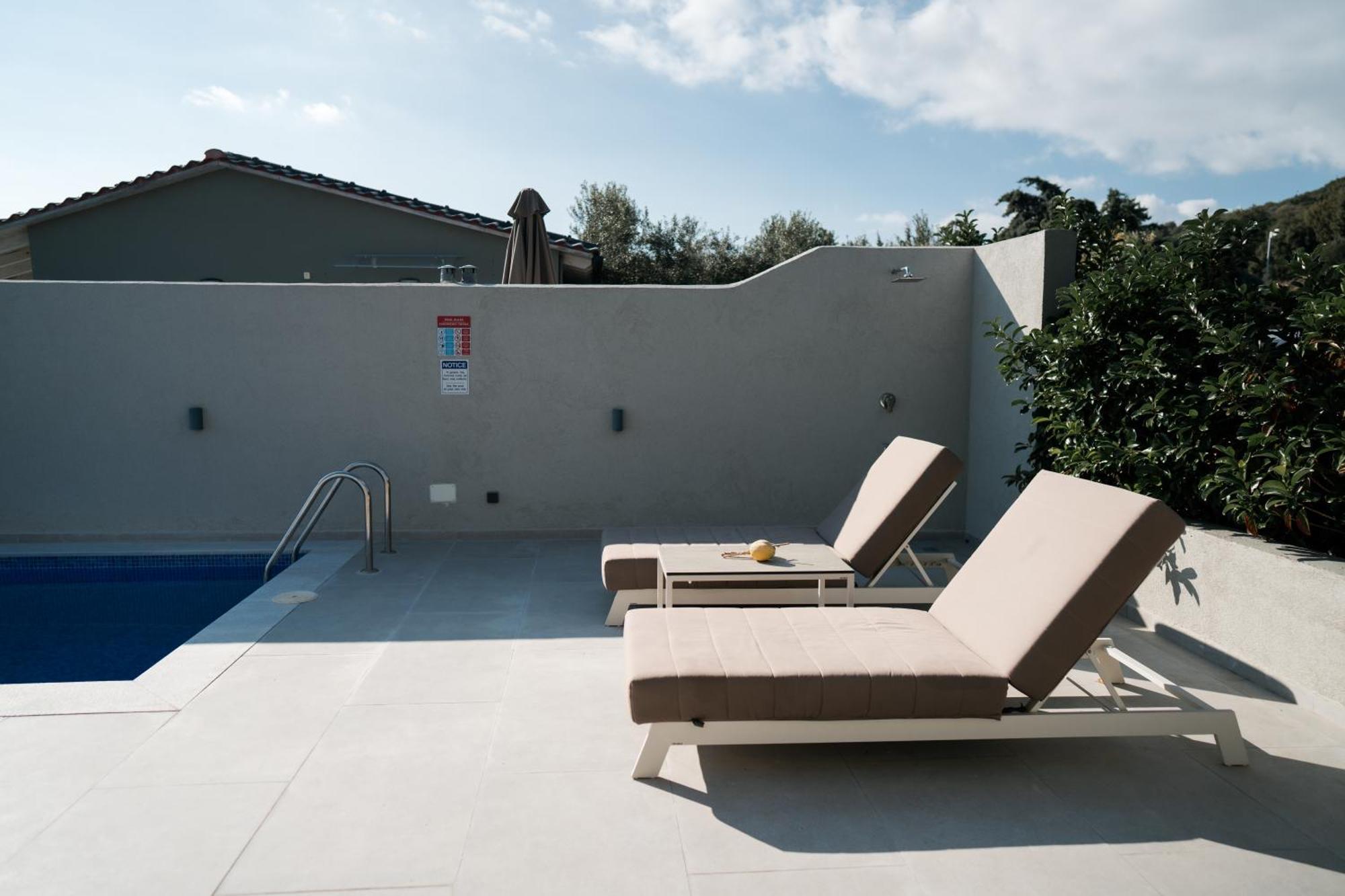 Aegean View Villa Loutra Elevtheron エクステリア 写真